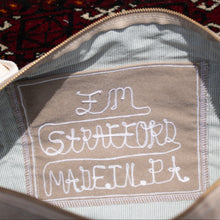 Load image into Gallery viewer, Nick's Duffle Bag - Sand
